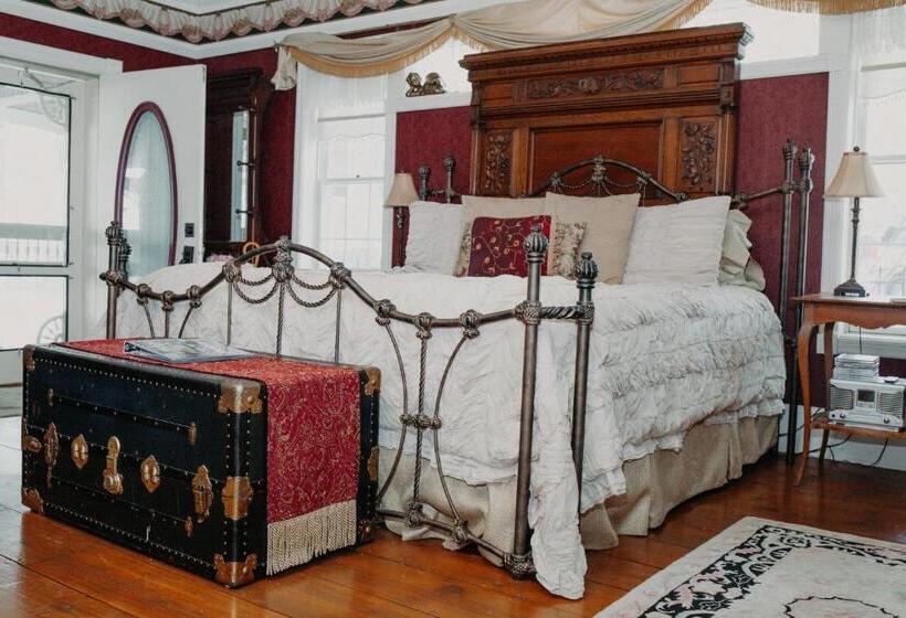 جناح ديلوكس سرير كينج, Aurora Staples Inn