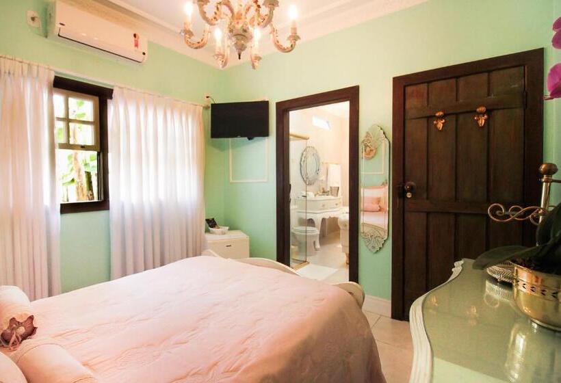 اتاق لوکس, Casa Nostra Boutique