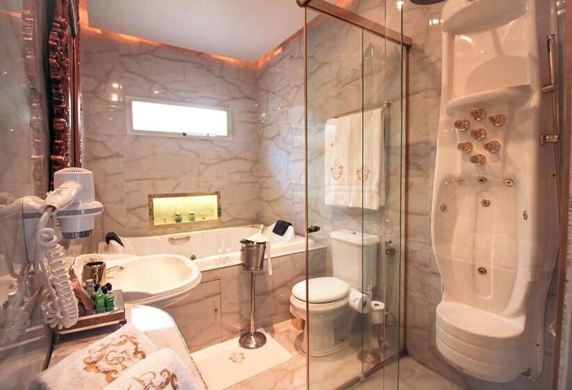 اتاق استاندارد با وان آب گرم, Casa Nostra Boutique