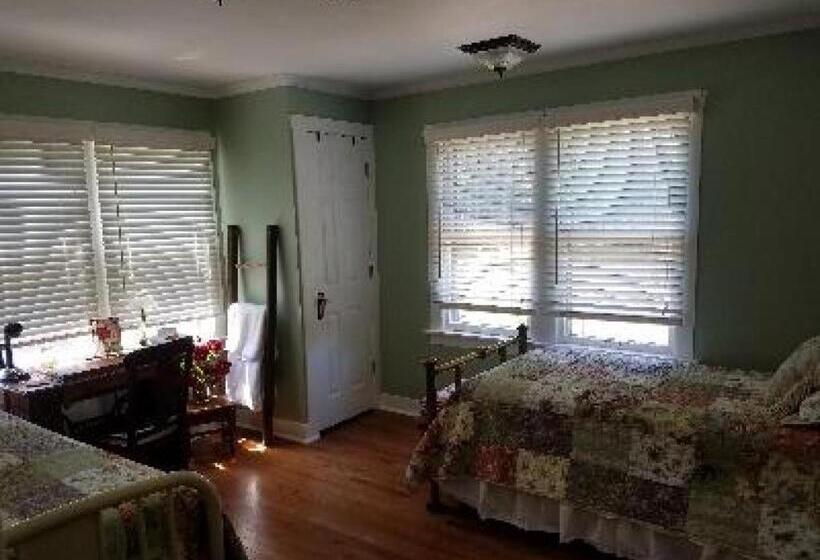 غرفة قياسية حمام مشترك, Dragonfly Bed And Breakfast