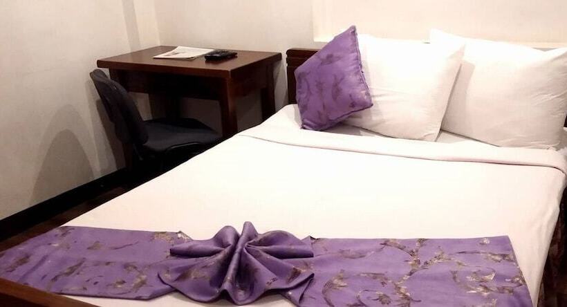 اتاق عادی, Log Cabin Hotel   Safari Lodge Baguio