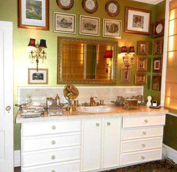 豪华房间, 22 Charlotte