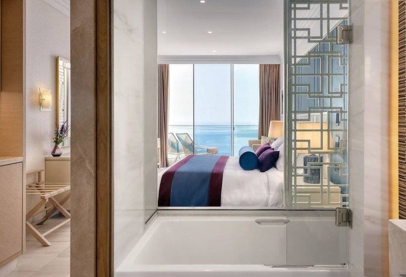 Номер Deluxe Вид на Море, Amavi, Madefortwo Hotels   Paphos
