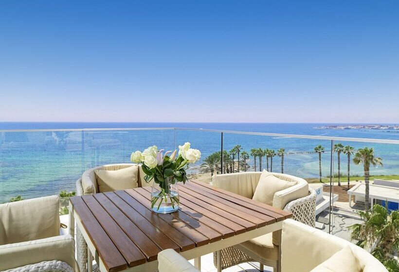 סוויטה אקזקיוטיב, Amavi, Madefortwo Hotels Paphos