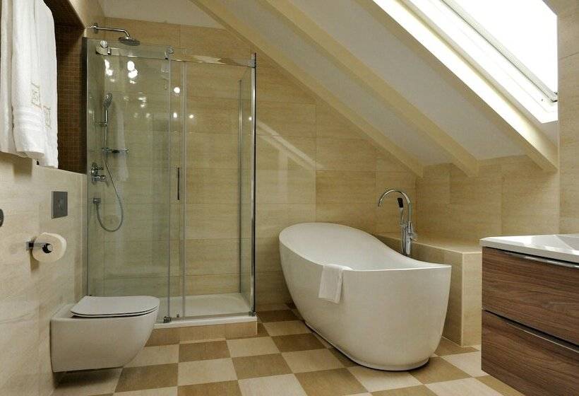 Quarto deluxe, Bajamonti 5