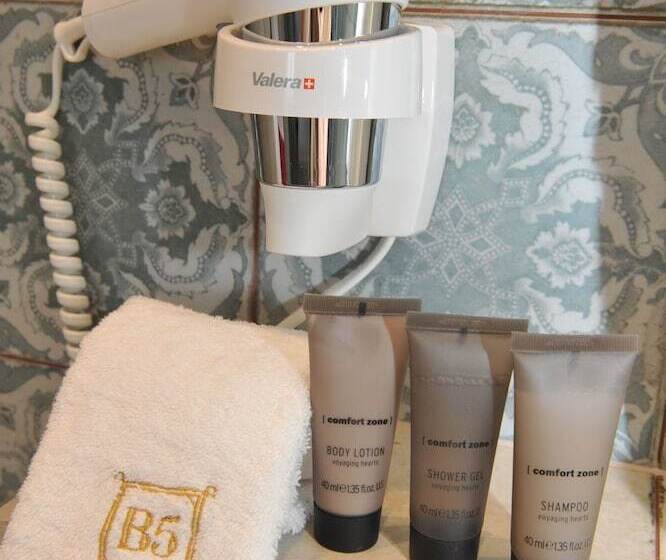 Quarto Superior Cama King, Bajamonti 5