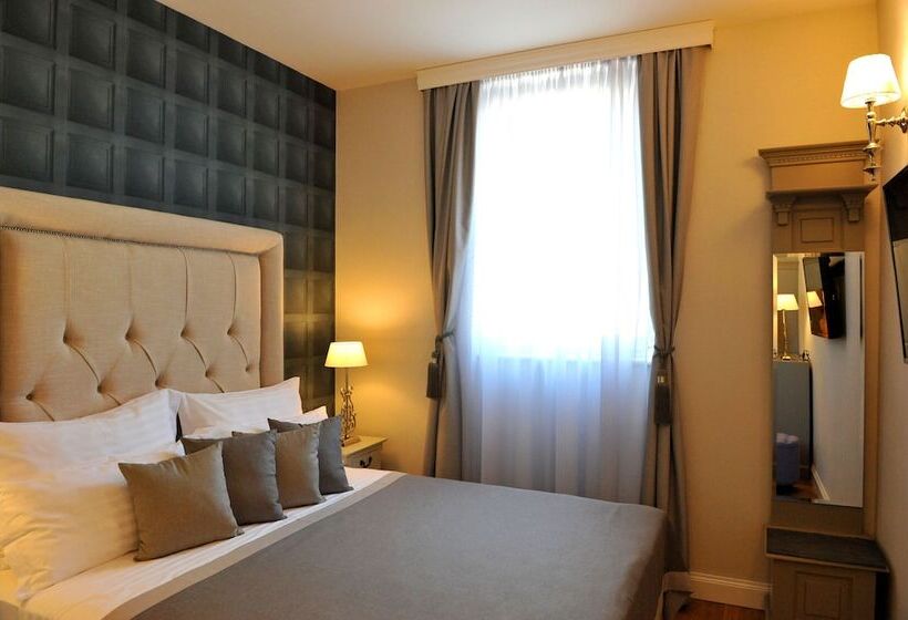 Quarto Superior Cama King, Bajamonti 5