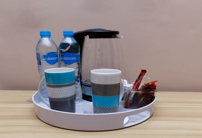 اتاق خانوادگی, Makadi Pyramids View