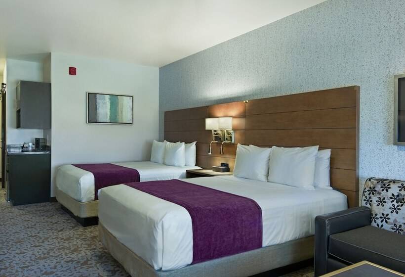 סוויטה עם מיטת קווין, Oxford Suites Sonoma Rohnert Park