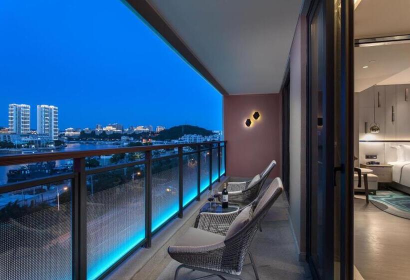 חדר דלוקס עם מיטת קינג, Wingate By Wyndham Sanya Luhuitou