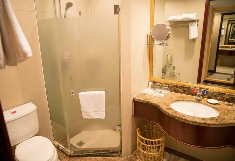 اتاق سوپریور با تخت بزرگ, Yantai Meiya International Apart