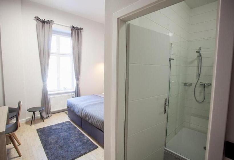 חדר סטנדרט נוף לעיר, Zagreb City Vibe Apartments & Rooms