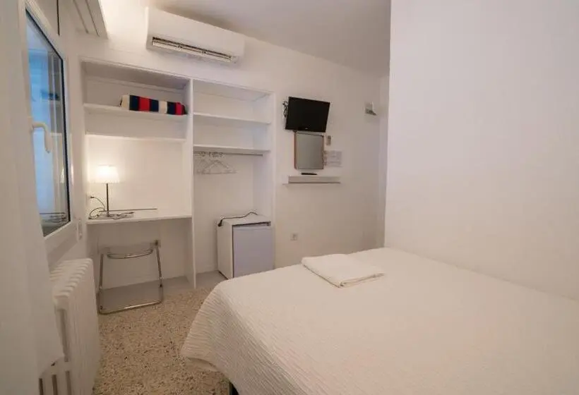 Chambre Economy Individuelle, Hostal Marina Cadaques