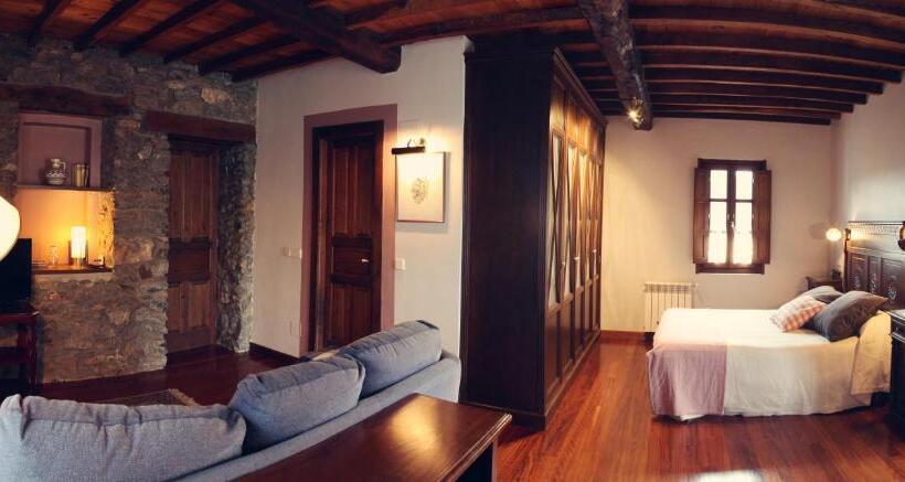 スイート, Casa De Aldea La Pumariega
