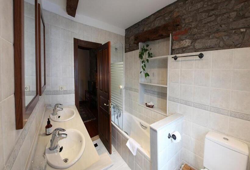 套房, Casa De Aldea La Pumariega