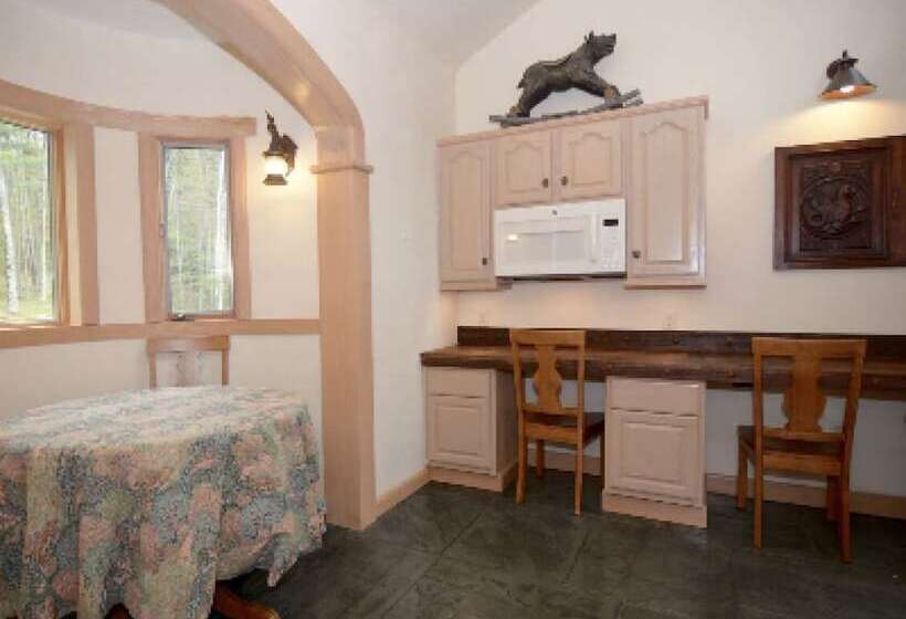 בית, חדר שינה 1, Highlands Castle Overlooking Lake George.. Plus 2 Other Castles!