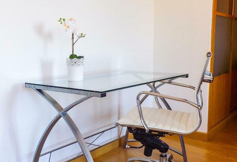 اتاق اکونومی, Hospederia Seminario Conciliar De San Julián