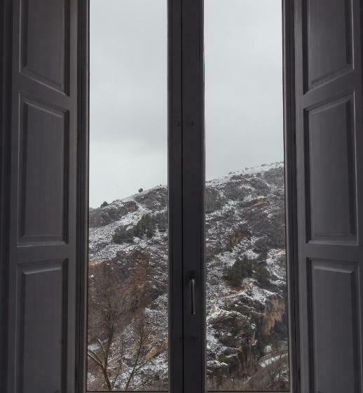 سوییت, Hospederia Seminario Conciliar De San Julián