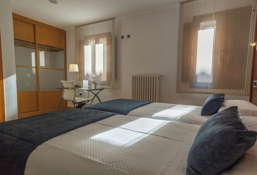 اتاق استاندارد, Hospederia Seminario Conciliar De San Julián