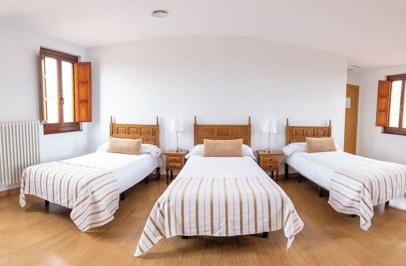 اتاق خانوادگی, Hospederia Seminario Conciliar De San Julián