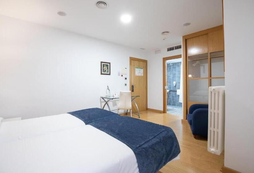 اتاق استاندارد برای معلولان, Hospederia Seminario Conciliar De San Julián