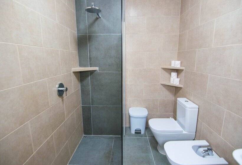 스탠다드 룸 공동 욕실, Pension Alcala