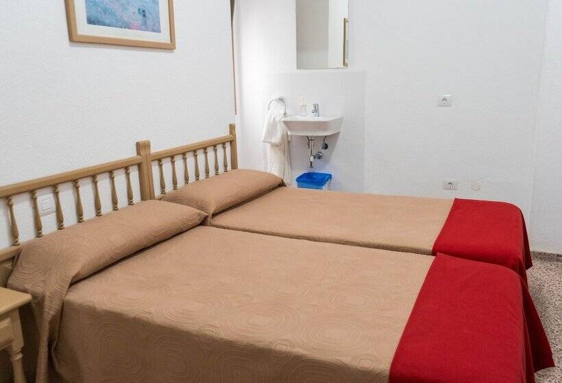 스탠다드 룸 공동 욕실, Pension Alcala