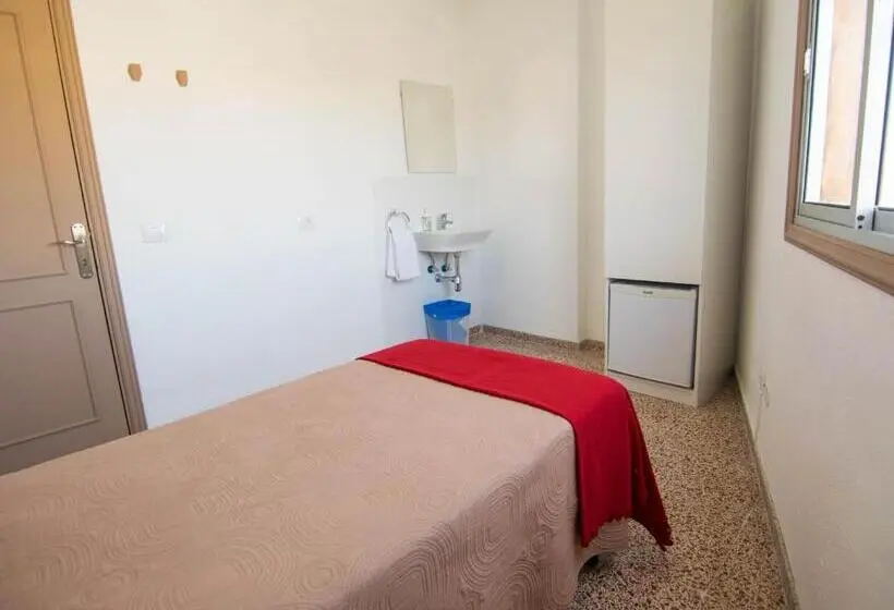 Standard Yhden Hengen Huone, Pension Alcala