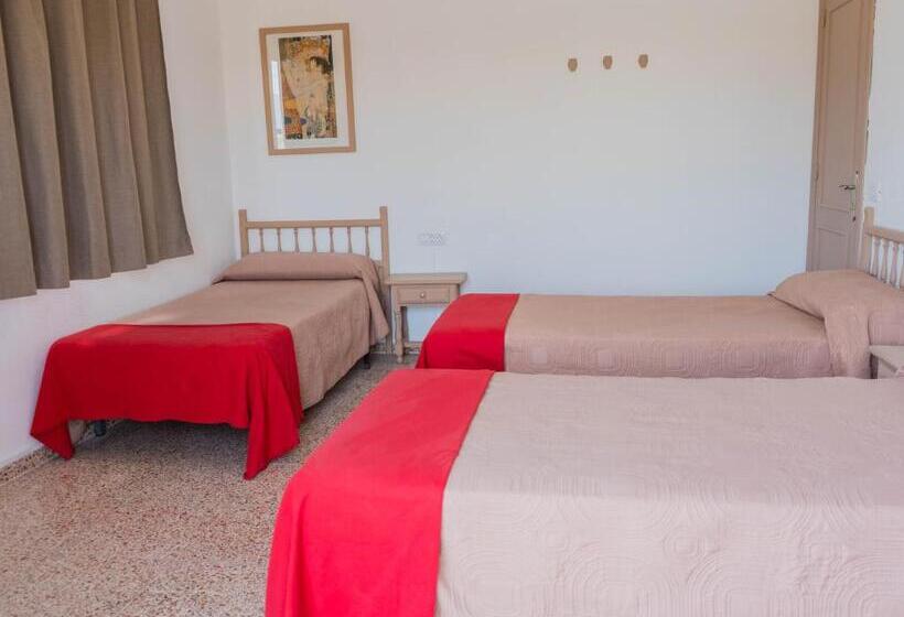 스탠다드 트리플 룸, Pension Alcala