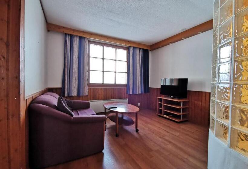 غرفة عائلية, Saariselkä Inn Majatalo Panimo