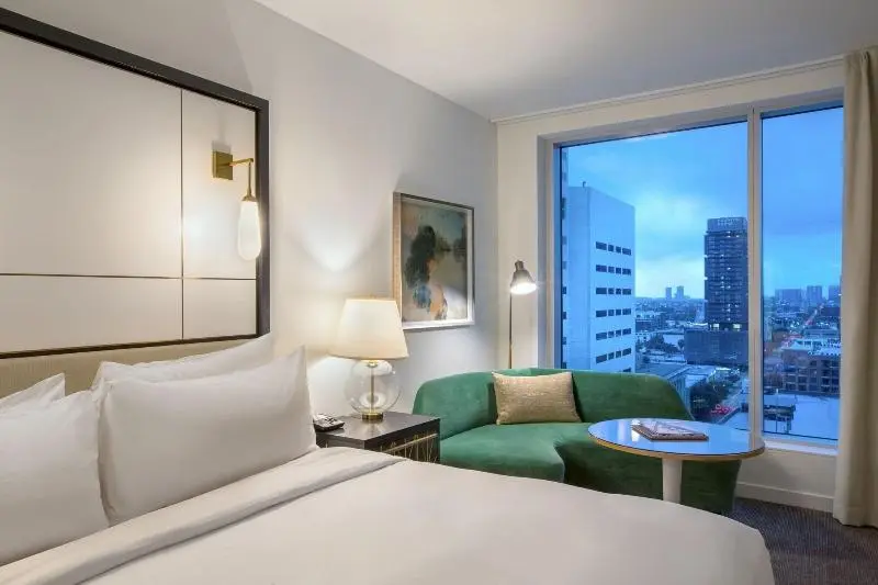 Standard Room King Size Bed