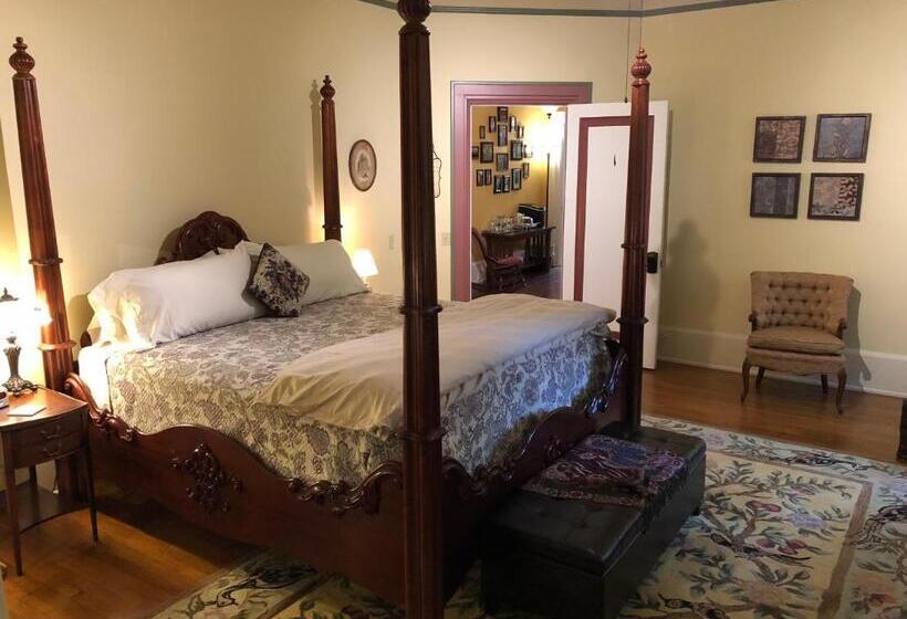 キングサイズベッドのスーペリアルーム, The Parsonage Inn B&b