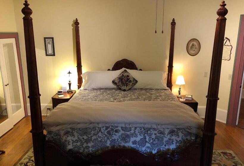غرفة سوبيريور سرير كينج, The Parsonage Inn B&b