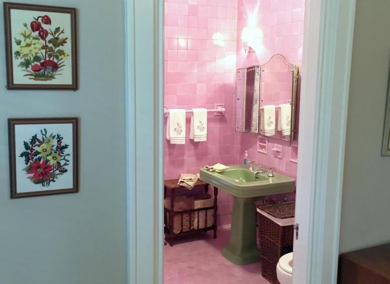 غرفة قياسية سرير كينج, The Parsonage Inn B&b