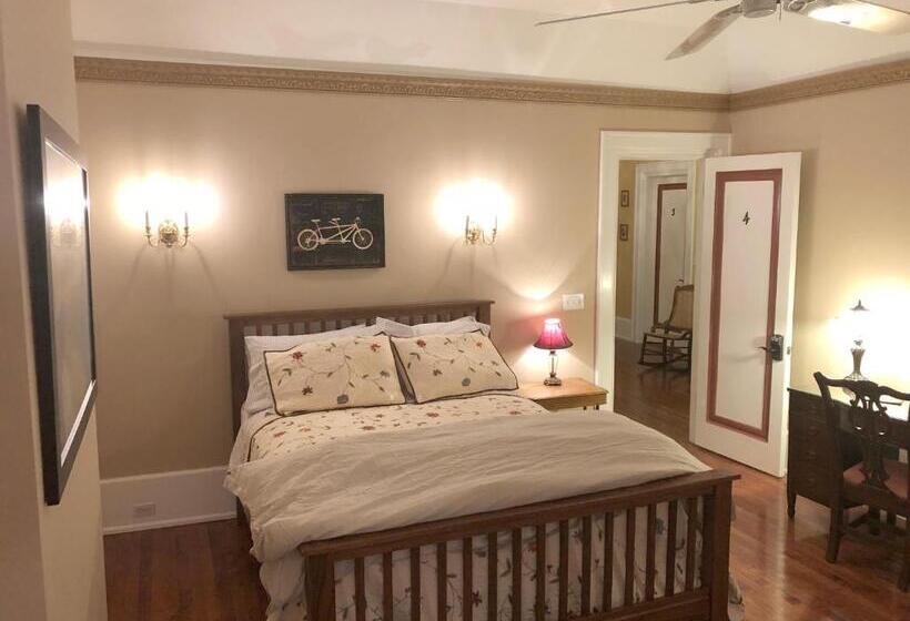 غرفة ديلوكس, The Parsonage Inn B&b