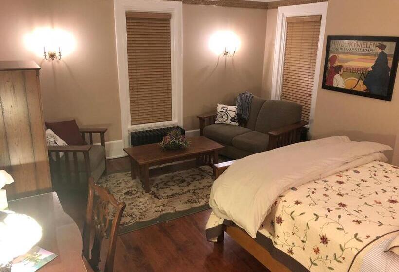 غرفة ديلوكس, The Parsonage Inn B&b