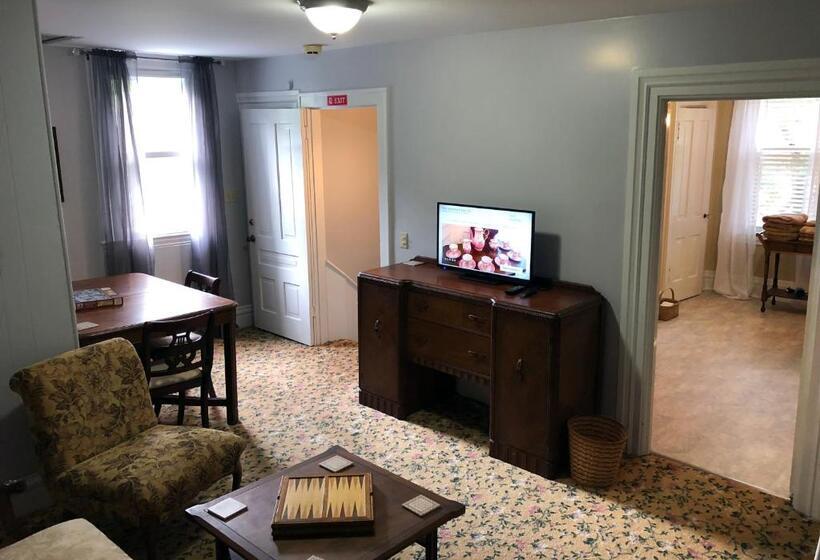 スーペリアールーム, The Parsonage Inn B&b