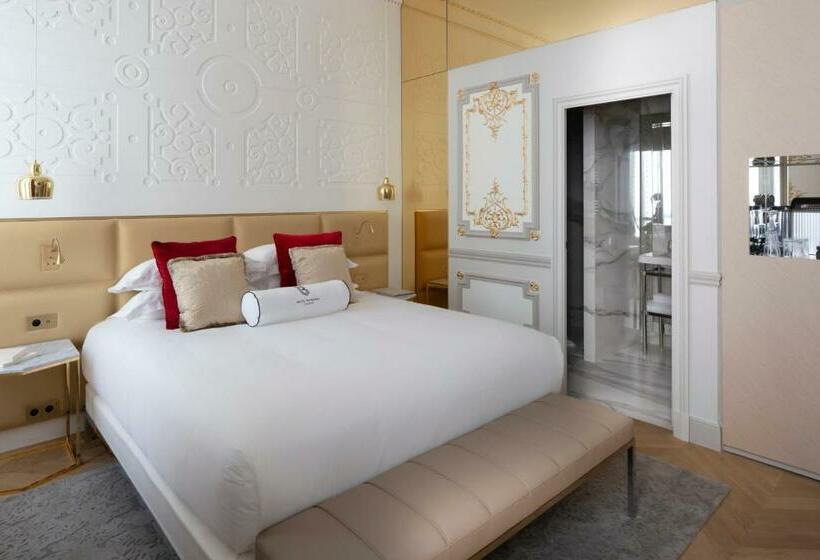 Standard Room City View