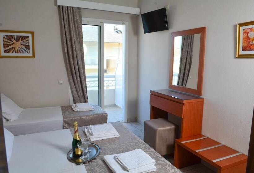 غرفة قياسية ثلاثية, Hermes