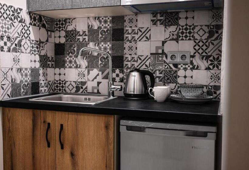 غرفة ديلوكس ثلاثية, Hermes