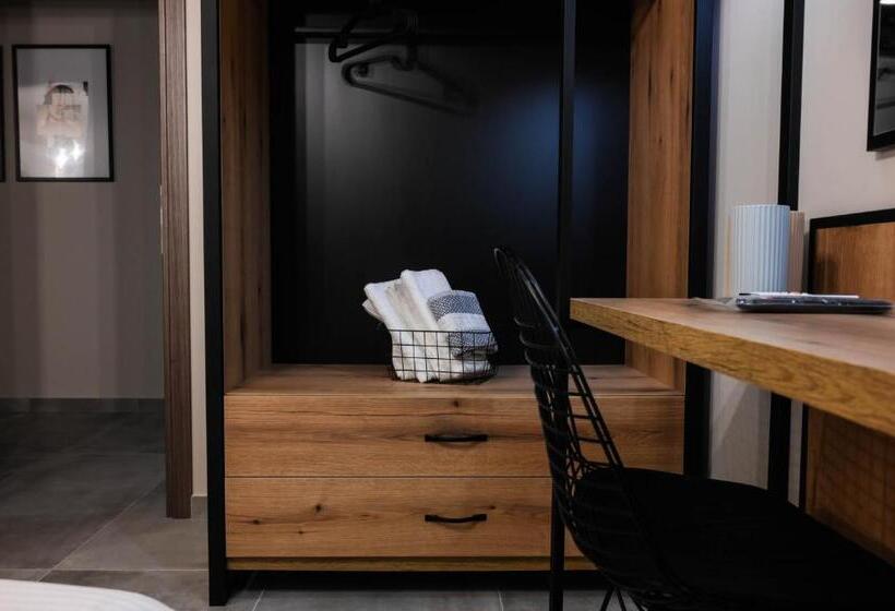 شقة ديلوكس غرفة واحدة, Hermes