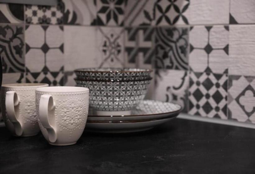 غرفة ديلوكس, Hermes