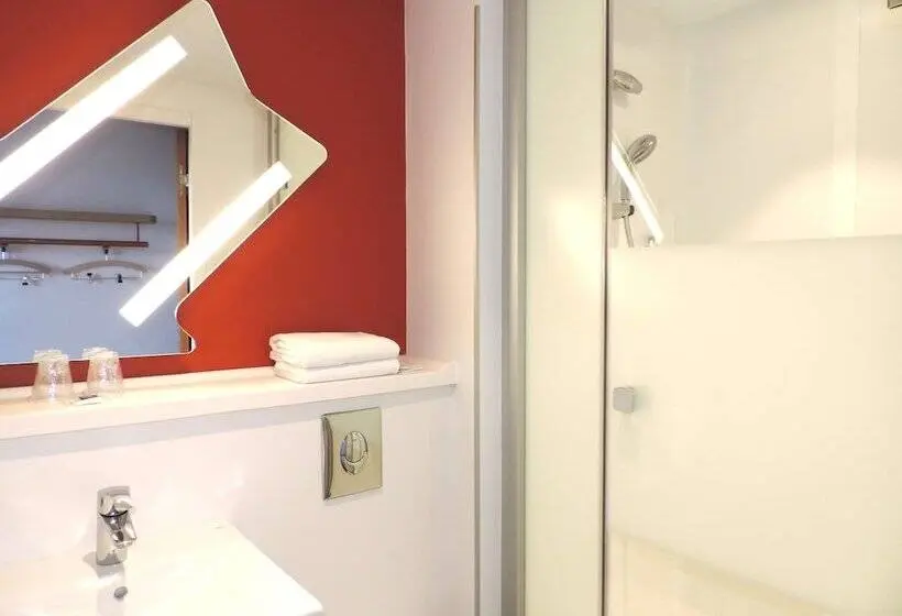 スタンダードトリプルルーム, Ibis Budget Amiens Centre Gare