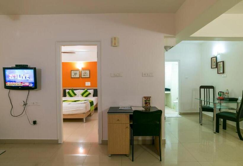 Studio Deluxe, Ima House