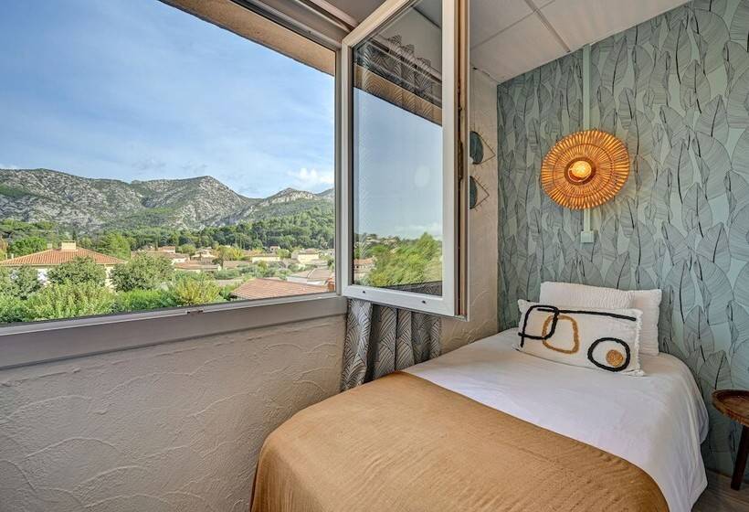 标准三人间, Le Provence