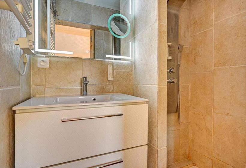 家庭间, Le Provence