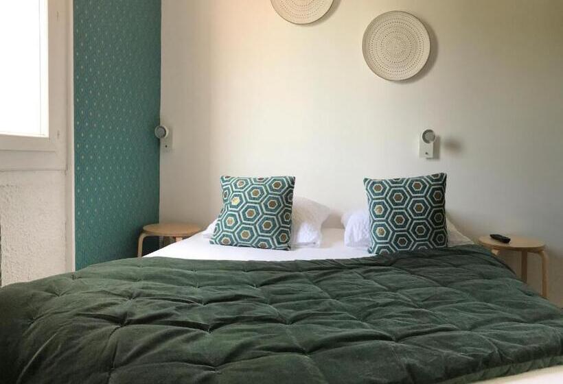 基本间, Le Provence