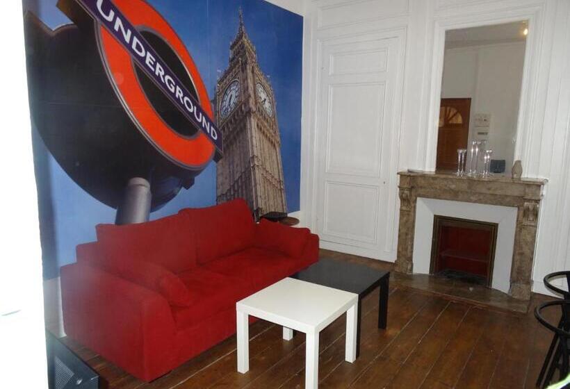 침실 1개 컴포트 아파트, Nationale Appart