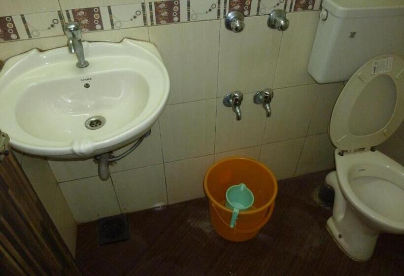 غرفة ديلوكس, Orient Palace