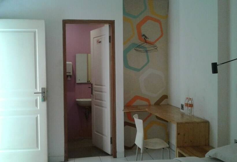 غرفة ديلوكس, Retropointbnb